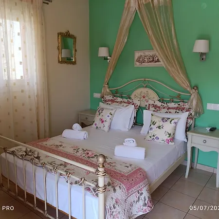 Galazios Kolpos 3* 帕蒂迪里奥