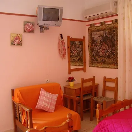 Galazios Kolpos 招待所