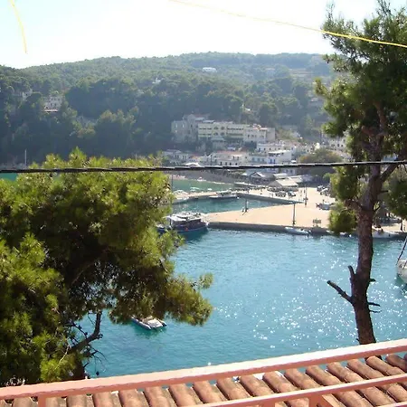 Guest house Galazios Kolpos 3*