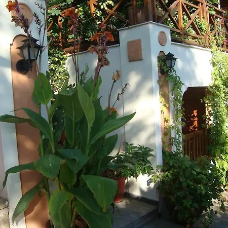 Guest house Galazios Kolpos 3*
