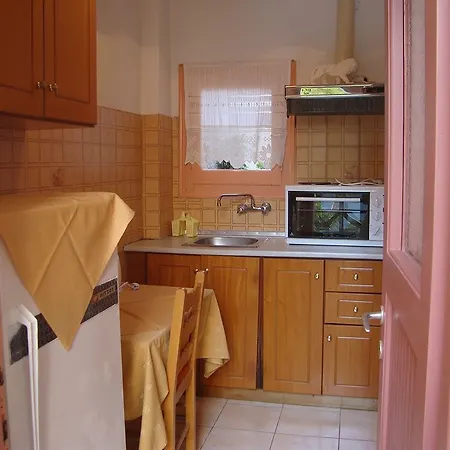 Guest house Galazios Kolpos 3*