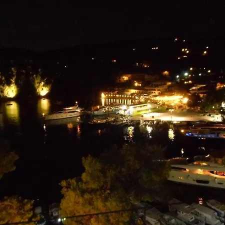 Galazios Kolpos Guest house 3*
